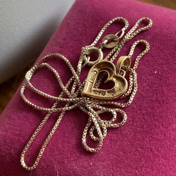 💛 10k Yellow Gold Plated 925 Diamond Heart Necklace - Picture 6 of 6